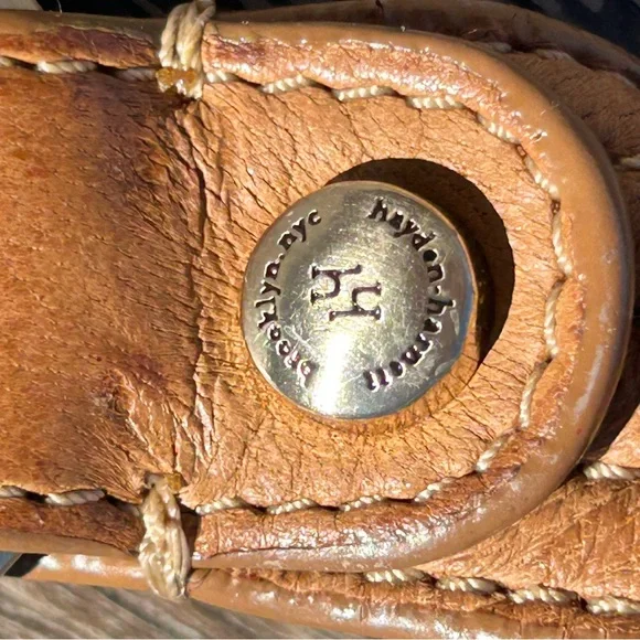 Hayden-Harnett Brown Leather Havana Hobo Spacious Bag Magnetic Closure - Picture 5 of 15